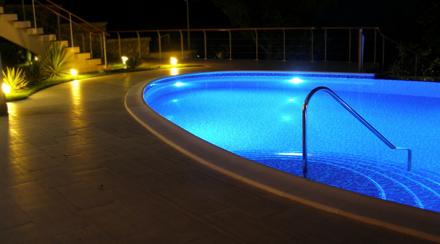 What Inground Pool Light Should You Get LED Or Fiber Optic